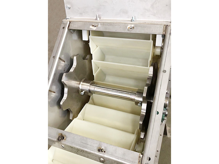 斗提机细节展现